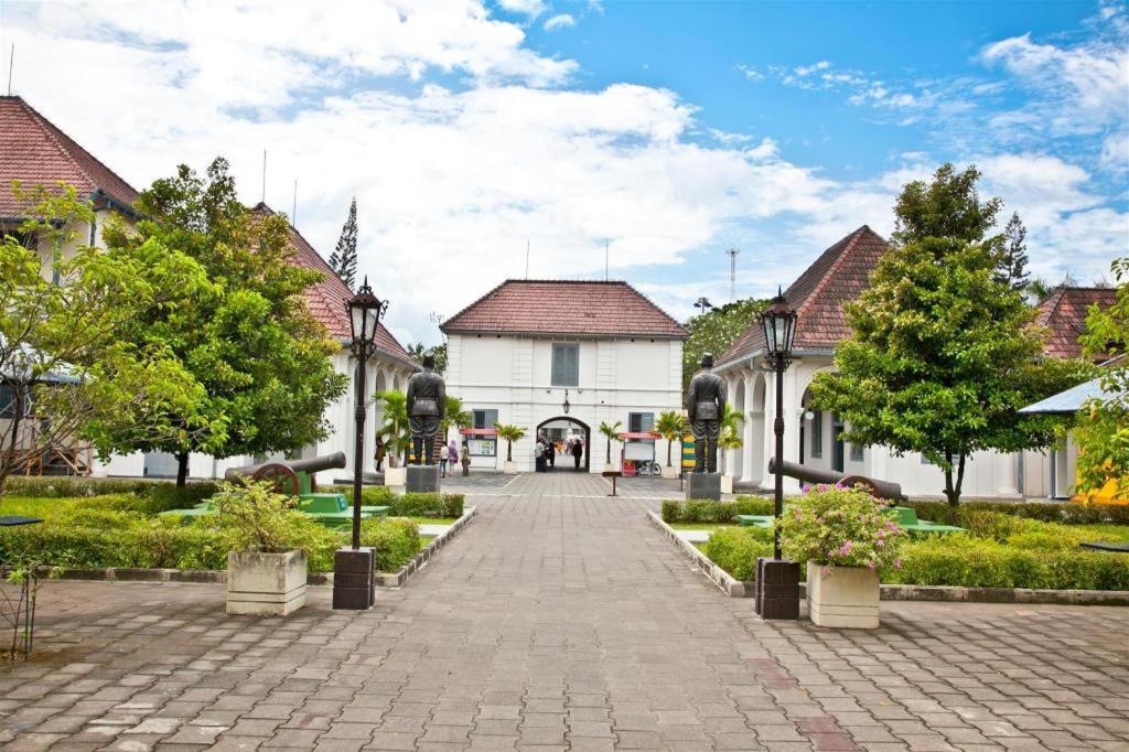 Hotel Tentrem Yogyakarta Kültér fotó