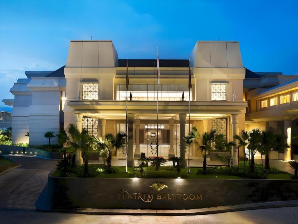Hotel Tentrem Yogyakarta Kültér fotó