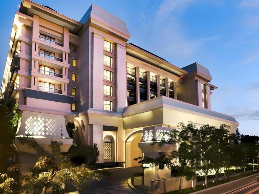 Hotel Tentrem Yogyakarta Kültér fotó
