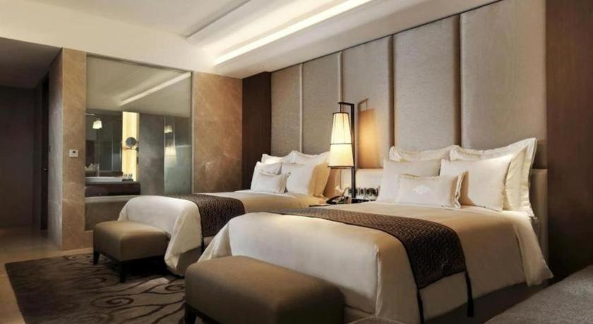 Hotel Tentrem Yogyakarta Kültér fotó