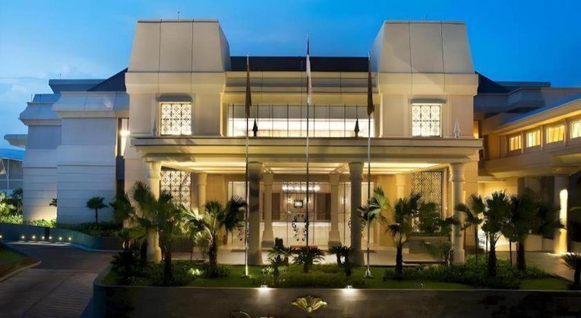 Hotel Tentrem Yogyakarta Kültér fotó